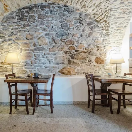 Casa Vanni Dimora Storica فندق مبيت وإفطار Camblione