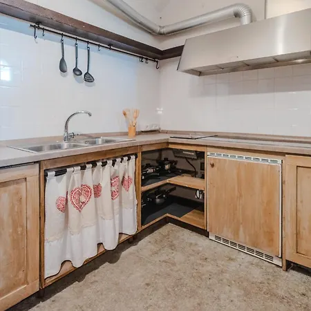 فندق مبيت وإفطار Casa Vanni Dimora Storica 3*